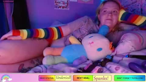 Snapshot of nerdgibbler chatting on July 2026 04:19:01 AM NerdGibbler online show from July 2026 04:19:01 AM