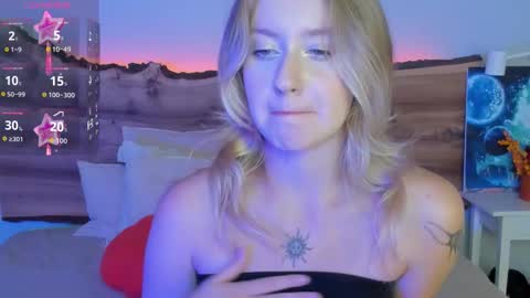 Snapshot of nerissa_xo chatting on September 2025 08:11:02 PM Nerissa online show from September 2025 08:11:02 PM