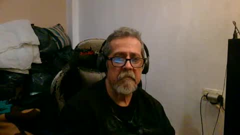 neron401 online show from April 2026 04:46:01 AM