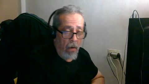 Snapshot of neron401 chatting on May 2026 03:48:01 AM neron401 online show from May 2026 03:48:01 AM