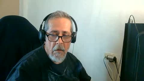 Snapshot of neron401 chatting on May 2026 07:02:02 AM neron401 online show from May 2026 07:02:02 AM