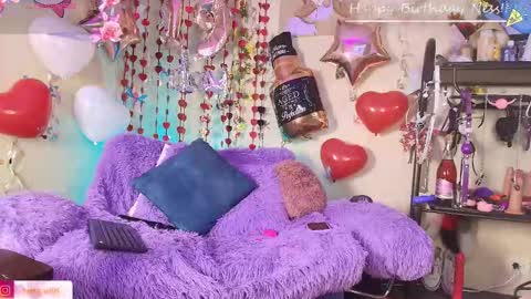          online show from February 2025 11:37:02 PM