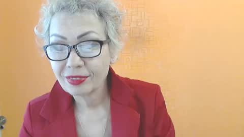 NessyJenixs online show from February 2026 09:30:02 AM