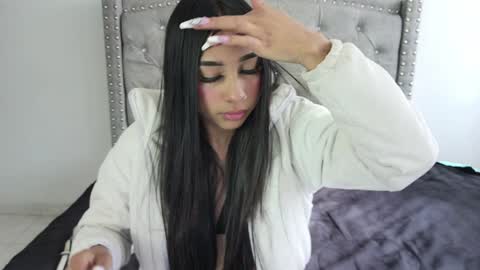 Snapshot of nesuko_kamado chatting on January 2025 02:59:02 PM nesuko_kamado online show from January 2025 02:59:02 PM