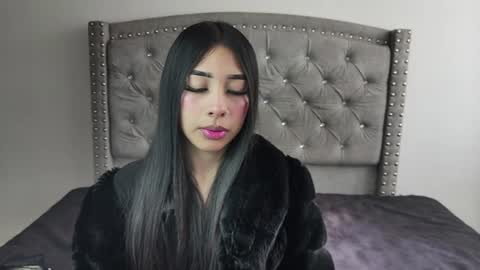 Snapshot of nesuko_kamado chatting on January 2025 03:29:02 PM nesuko_kamado online show from January 2025 03:29:02 PM