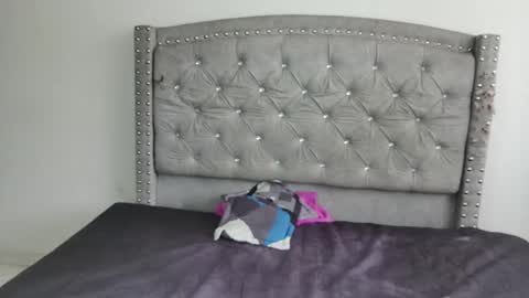 nesuko_kamado online show from January 2026 05:07:02 PM