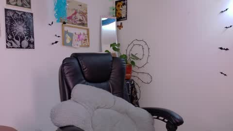 Mar online show from March 2026 06:25:01 AM