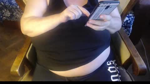 Snapshot of new_milf chatting on December 2024 01:33:01 PM Lilly online show from December 2024 01:33:01 PM