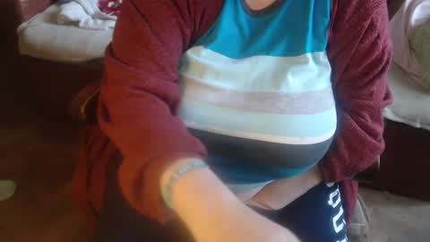 Snapshot of new_milf chatting on January 2025 12:29:01 PM Lilly online show from January 2025 12:29:01 PM