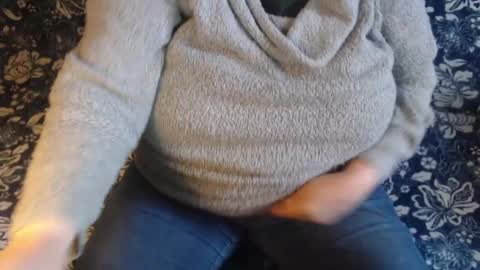 Snapshot of new_milf chatting on February 2025 11:49:01 AM Lilly online show from February 2025 11:49:01 AM