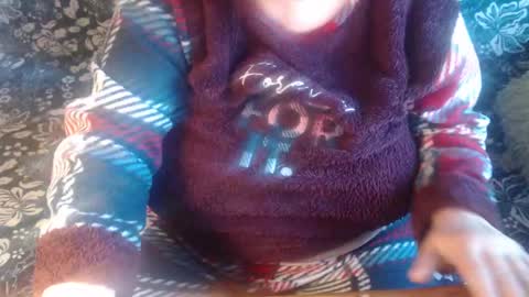 Snapshot of new_milf chatting on March 2025 02:51:01 PM Lilly online show from March 2025 02:51:01 PM
