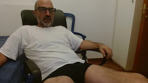 simi online show from September 2025 04:18:02 AM