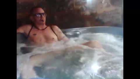 newfun11 online show from September 2025 06:10:02 PM