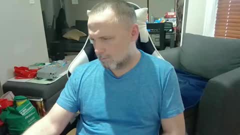 NewWorld online show from February 2025 08:24:01 PM