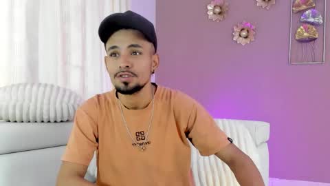 NEYDER  online show from February 2026 12:23:01 PM