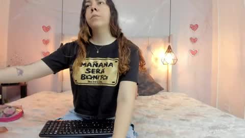 Snapshot of nezukokamado1_ chatting on July 2026 01:19:01 PM Milena online show from July 2026 01:19:01 PM
