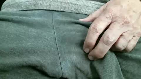 ngurth online show from November 2025 07:35:02 PM