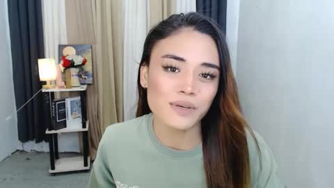 hottie nicole online show from December 2025 01:15:02 AM