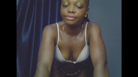 Niababy5 online show from February 2026 04:10:02 AM