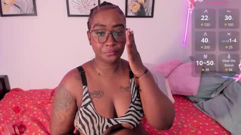 Nia online show from December 2024 05:52:01 PM