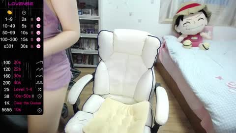 Snapshot of nice_belle chatting on December 2024 10:02:02 PM Belle online show from December 2024 10:02:02 PM