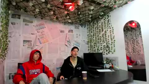 Snapshot of nice_boys11 chatting on June 2026 01:13:02 PM nice_boys11 online show from June 2026 01:13:02 PM