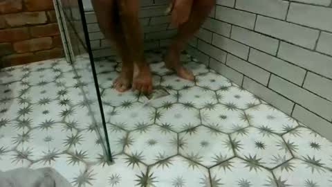 hot builder online show from October 2025 05:41:02 PM