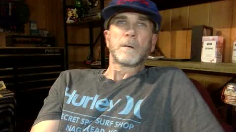 Snapshot of nicedickdave77 chatting on May 2026 02:52:01 AM nicedickdave77 online show from May 2026 02:52:01 AM