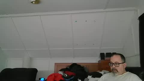 niceguy7208 online show from November 2025 06:30:02 AM