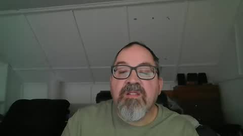 niceguy7208 online show from December 2025 04:28:02 AM