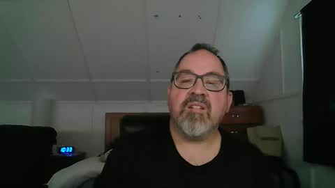 Snapshot of niceguy7208 chatting on May 2026 02:33:02 PM niceguy7208 online show from May 2026 02:33:02 PM