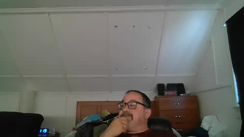 Snapshot of niceguy7208 chatting on July 2026 03:19:02 PM niceguy7208 online show from July 2026 03:19:02 PM