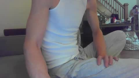 Snapshot of niceguyandrew chatting on December 2024 10:32:02 PM Andrew online show from December 2024 10:32:02 PM