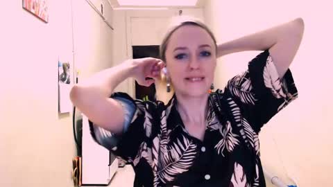 Kathrine online show from June 2026 05:58:02 PM