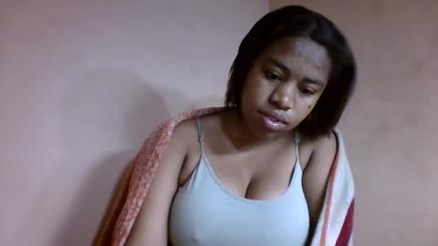 Snapshot of nicelly01 chatting on July 2026 05:53:01 AM nicelly01 online show from July 2026 05:53:01 AM