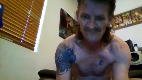 Snapshot of niceozziecockxxx chatting on January 2025 07:46:02 AM Sexiishaine online show from January 2025 07:46:02 AM