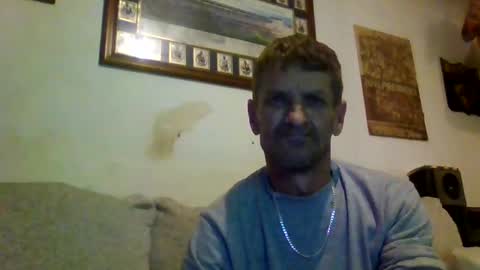 Snapshot of niceozziecockxxx chatting on September 2025 10:43:02 PM Sexiishaine online show from September 2025 10:43:02 PM