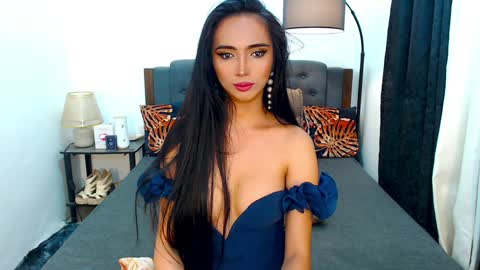 Snapshot of nicetouch_69 chatting on December 2024 06:01:01 AM Olivia online show from December 2024 06:01:01 AM