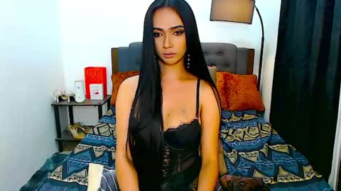 Snapshot of nicetouch_69 chatting on February 2025 09:03:01 AM Olivia online show from February 2025 09:03:01 AM