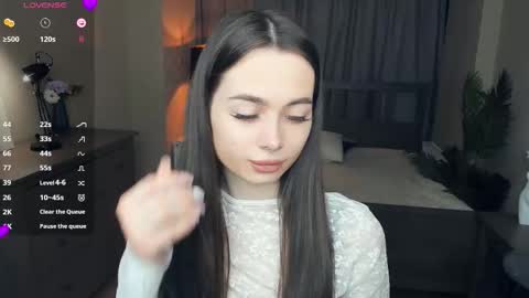 Nicole online show from February 2026 07:32:02 PM