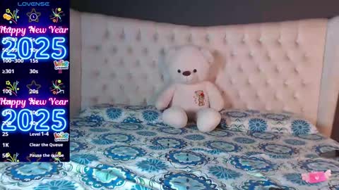 Snapshot of nichole_bree chatting on January 2025 11:35:02 AM Nichole online show from January 2025 11:35:02 AM