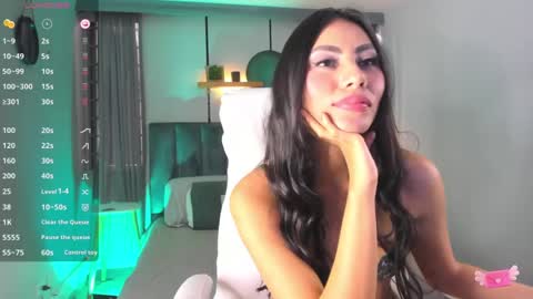 Snapshot of nichole_bree chatting on February 2025 02:27:02 PM Nichole online show from February 2025 02:27:02 PM