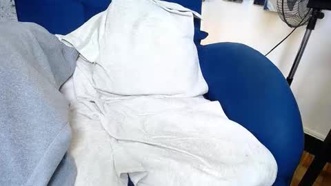 Alex online show from October 2025 09:08:02 AM