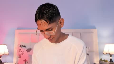 Nick online show from October 2025 06:39:01 PM