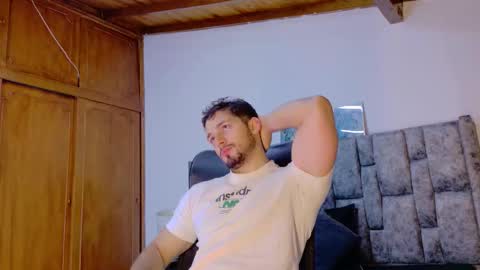 nick_moss_ online show from February 2026 11:05:02 AM