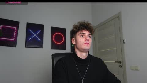 Snapshot of nick_phillip chatting on October 2025 02:45:02 PM NICK PHILLIP online show from October 2025 02:45:02 PM