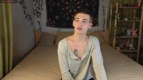 Nick online show from October 2025 04:41:01 PM