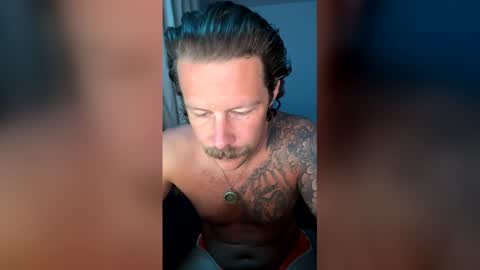 Snapshot of nickandmeg chatting on April 2026 07:35:01 AM Cakedcouple OF - Yourtattedcutie qurlynfit online show from April 2026 07:35:01 AM