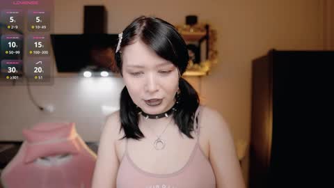 nickari_x online show from April 2026 05:37:02 AM