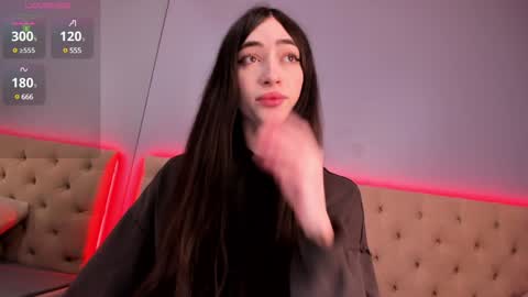 Nickie online show from February 2025 07:26:01 AM